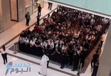 طوابير أمام متجر آبل في مول دبي لشراء آيفون 15 (صور)